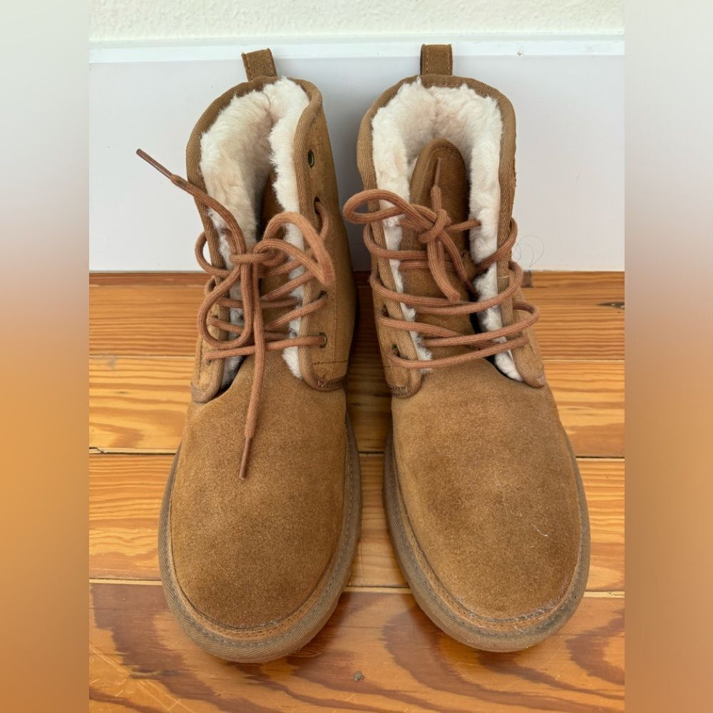 UGG Men's Lace Up Chelsea Boots